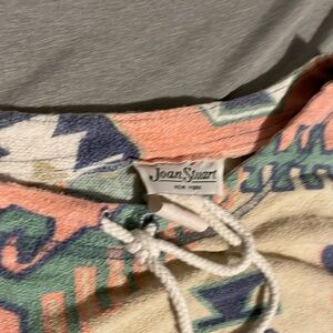 Vintage Women’s Medium Joan Stuart New York Pull over Artistic sweater